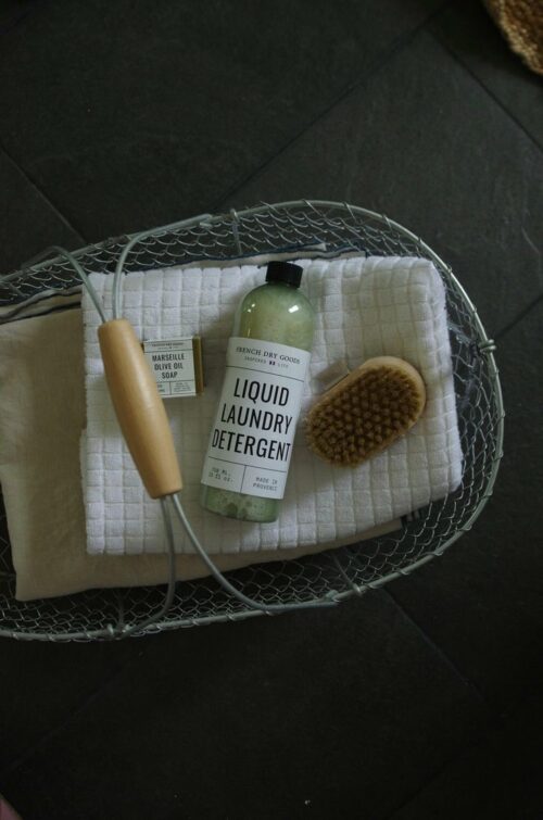 FDG Liquid Laundry Detergent Concentrate (750ML) - Be Home B2B Site Liquid laundry detergent - 1 Liter